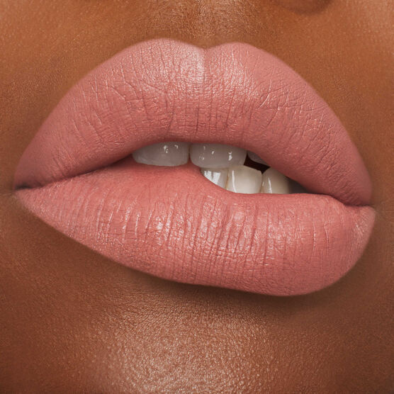 MACXIMAL SILKY MATTE LIPSTICK KINDA SEXY